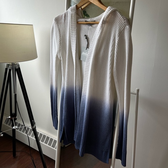 Blue and white ombré open knit cardigan with hood. - Picture 2 of 4